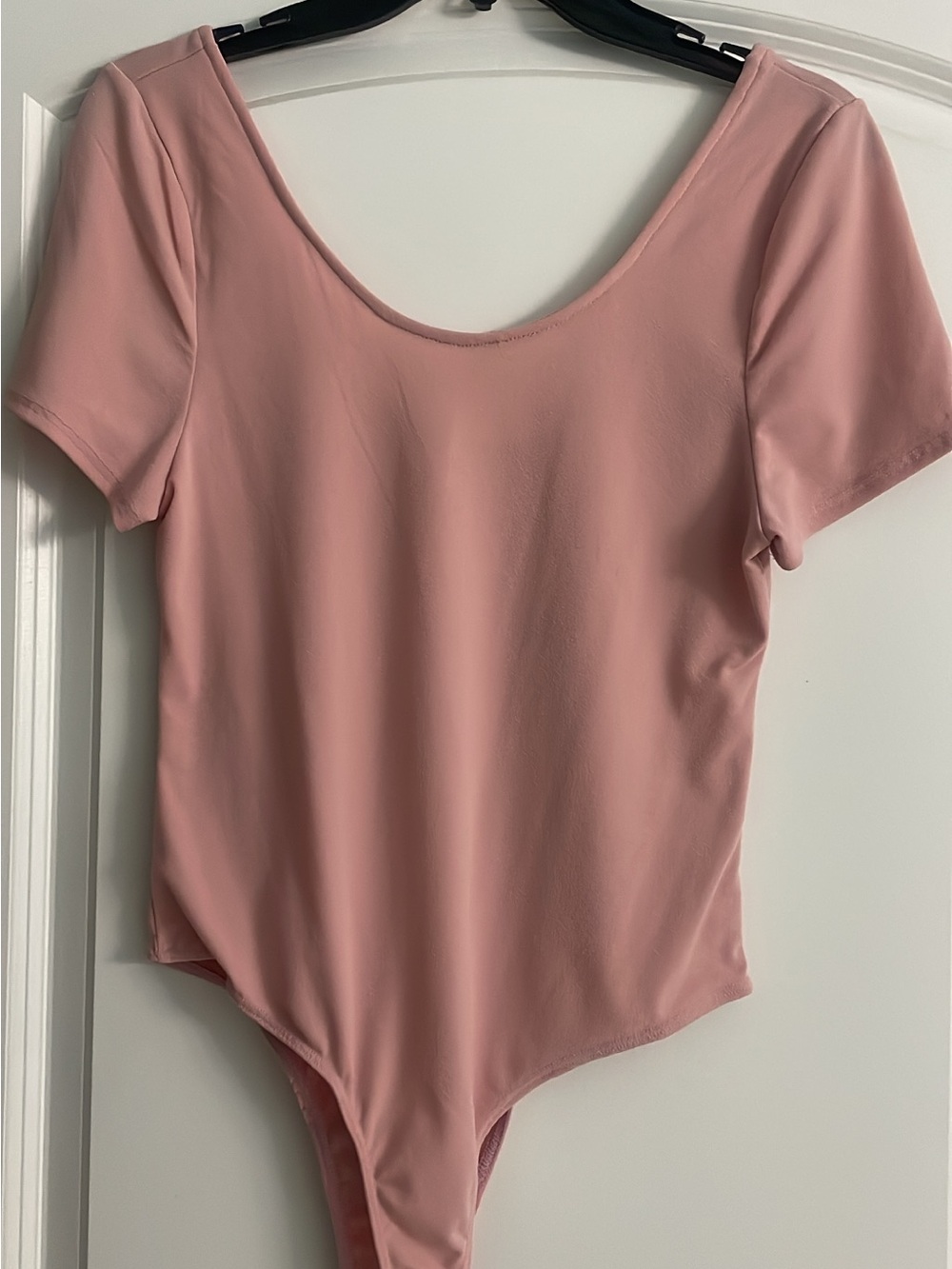 Women's Pink Scoop Neck Short Sleeve Bodysuit